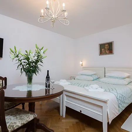 아파트 순세 스플리트